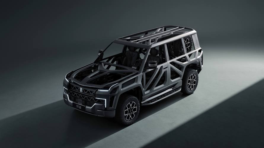 成都58仰望U8硬派越野的科技魅力，国能汽车对传统燃油车市场的冲击